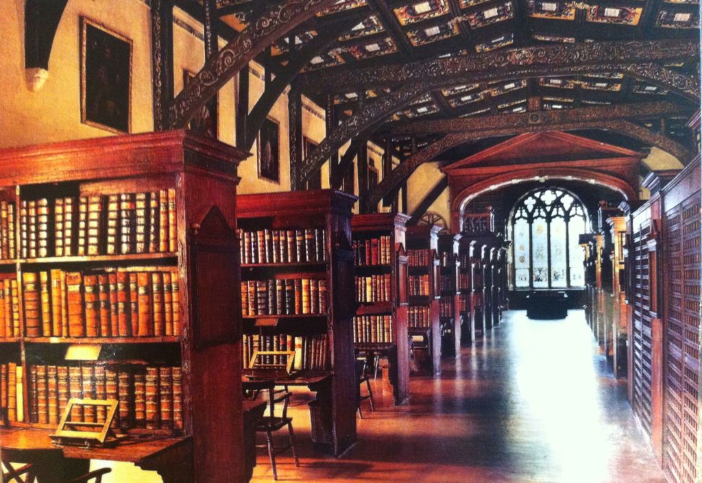 Bên trong thư viện Bodleian cổ kính của trường đại học Oxford